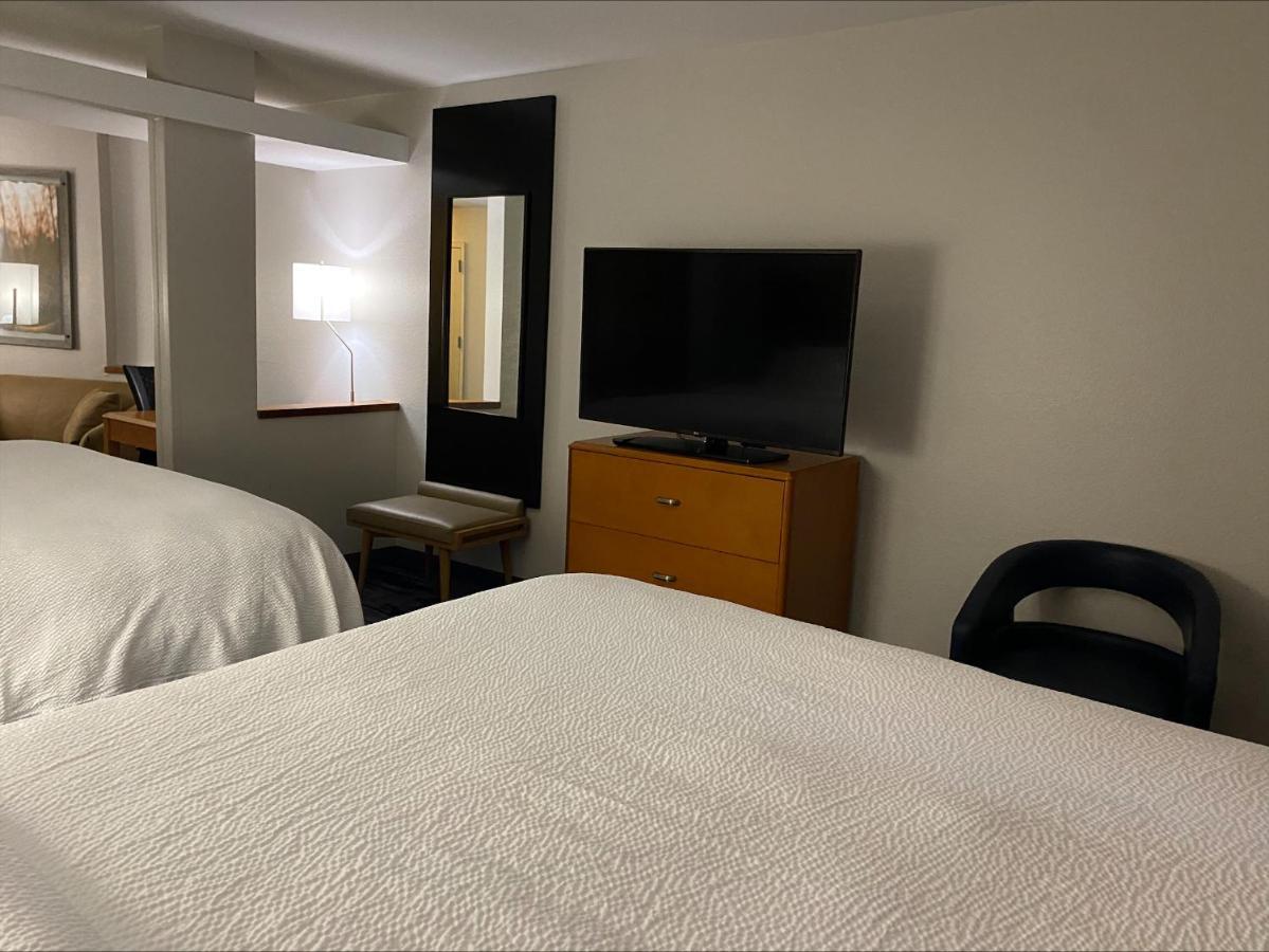 Fairfield Inn & Suites By Marriott Техаркана Экстерьер фото