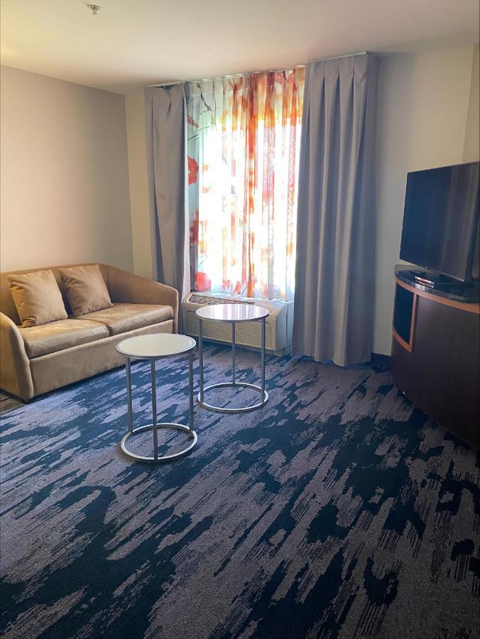 Fairfield Inn & Suites By Marriott Техаркана Экстерьер фото