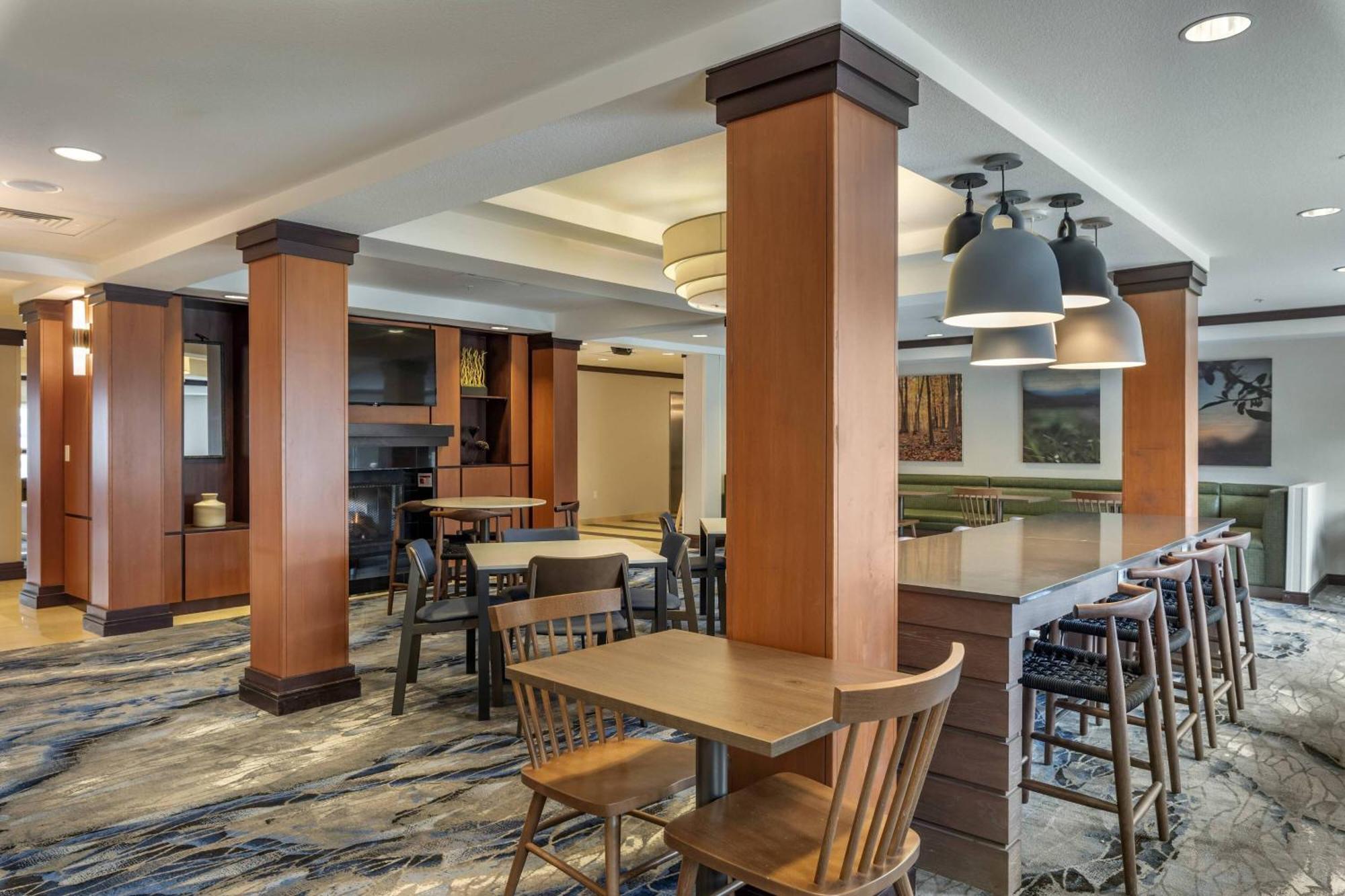 Fairfield Inn & Suites By Marriott Техаркана Экстерьер фото