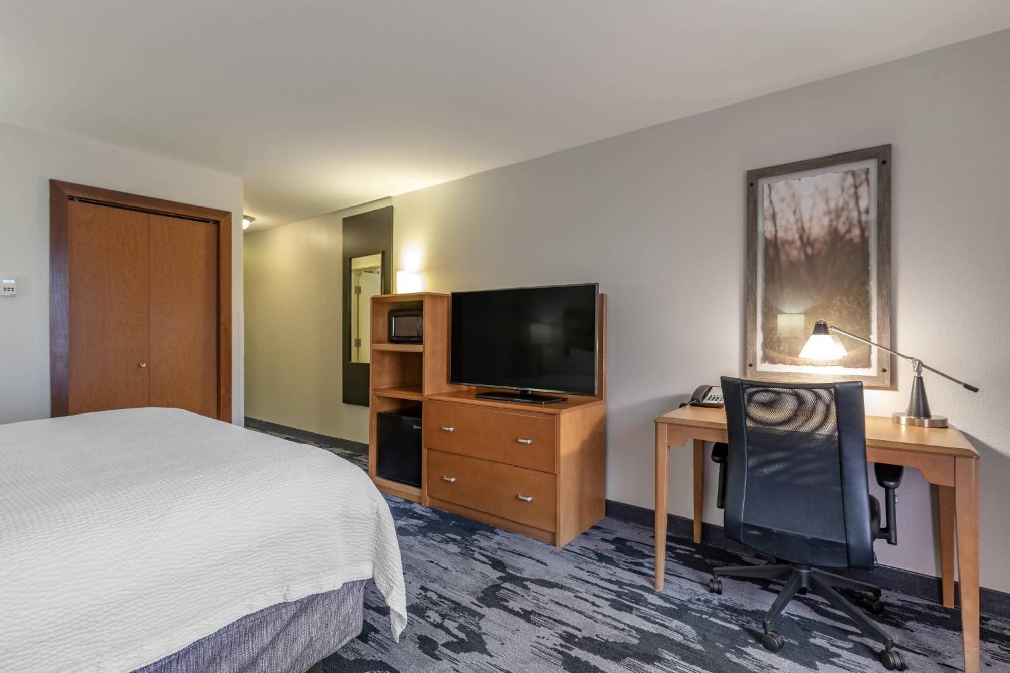 Fairfield Inn & Suites By Marriott Техаркана Экстерьер фото