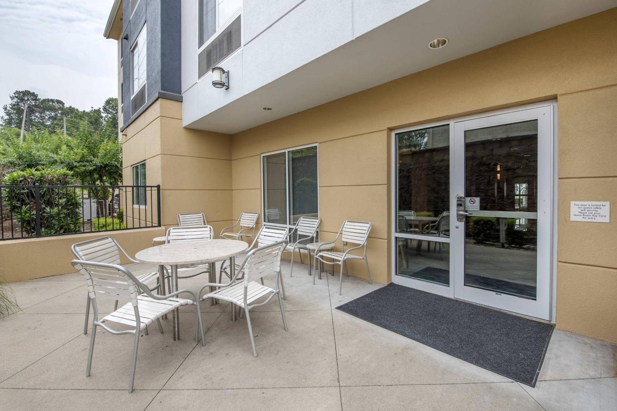 Fairfield Inn & Suites By Marriott Техаркана Экстерьер фото