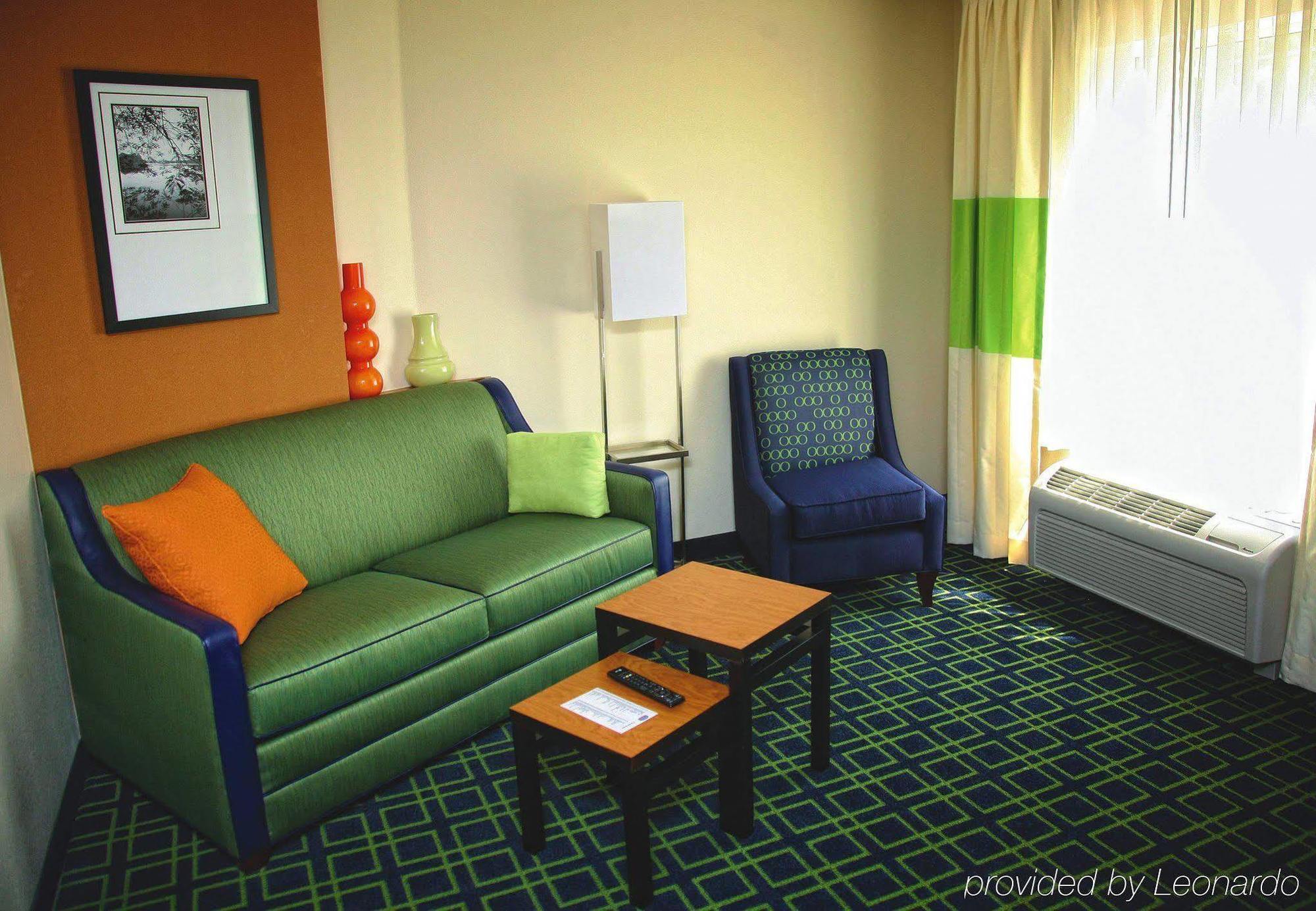 Fairfield Inn & Suites By Marriott Техаркана Экстерьер фото