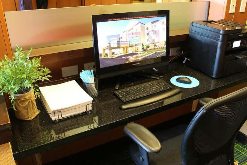 Fairfield Inn & Suites By Marriott Техаркана Экстерьер фото
